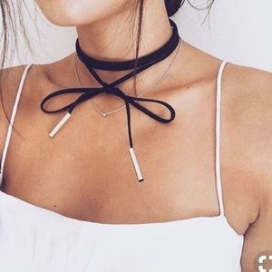 6 chokers